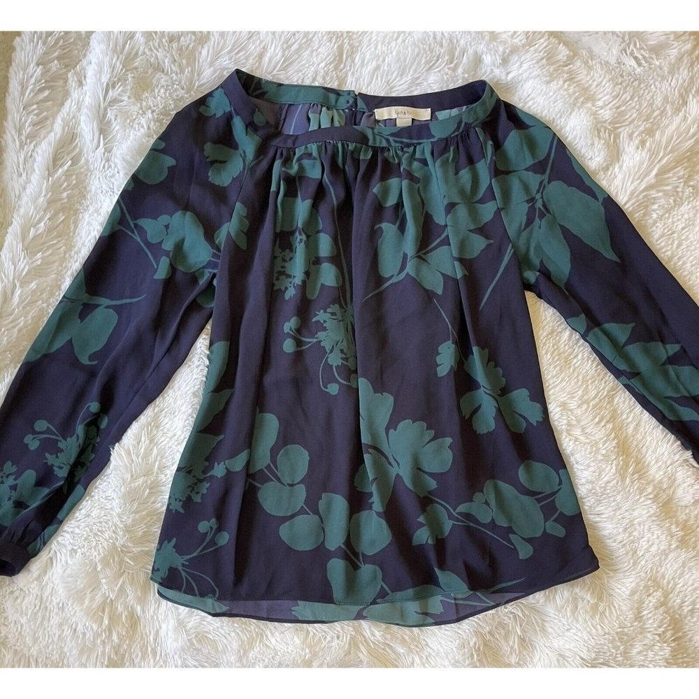 Lark & Ro Blouse Color Navy Blue Size 2 NWOT C1 - Picture 4 of 6